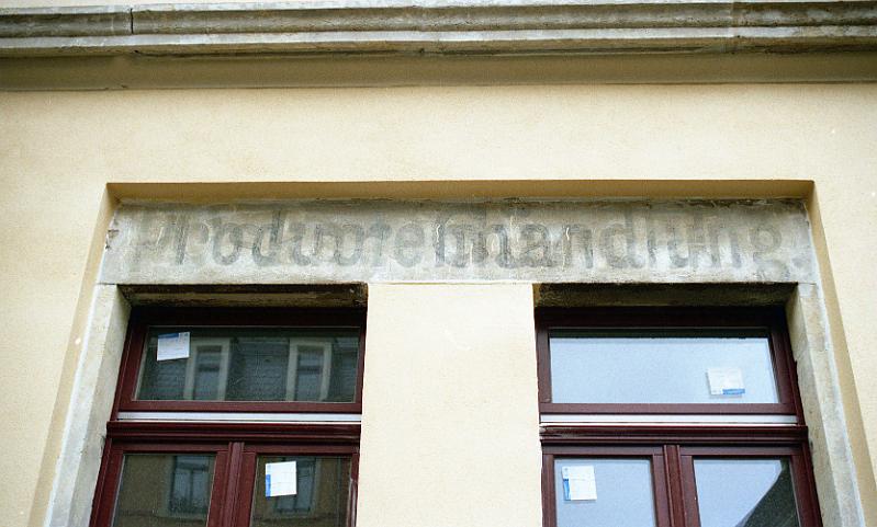 Dresden-Pieschen, Barbarastr. 45, 24.3.2002.jpg - Productenhandlung